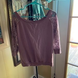 Vanity Lace Lavendar Scoopneck Sweater Sz M